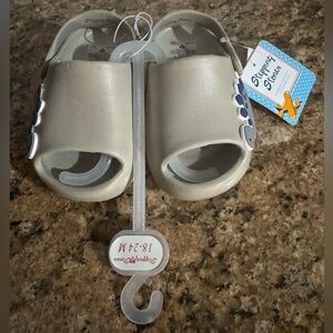 Stepping Stones Dinosaur Baby Sandals in Cream 18-24 months